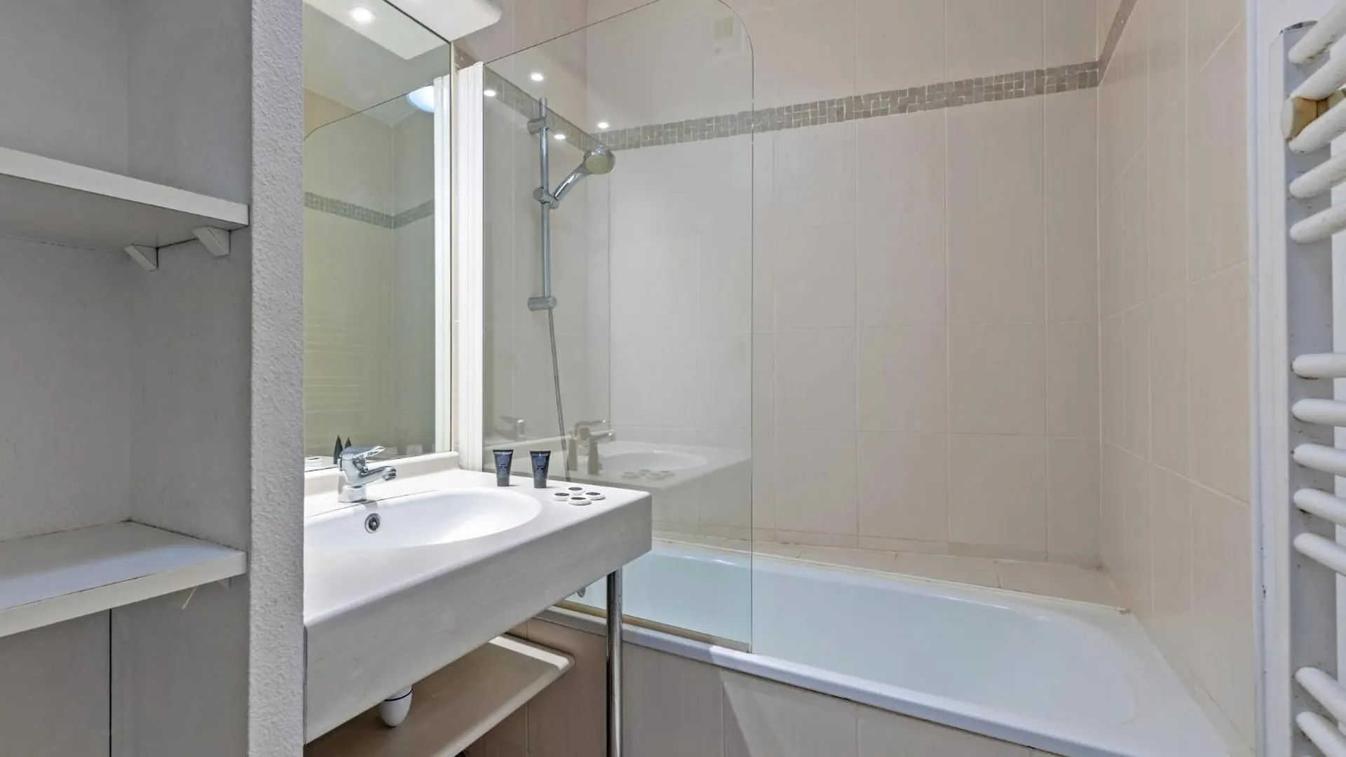 Apartment Near The Beach In The Finistere Plougonvelin
