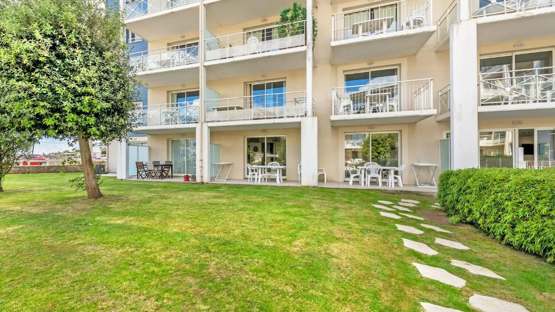 פלוגונבלי Apartment Near The Beach In The Finistere צרפת